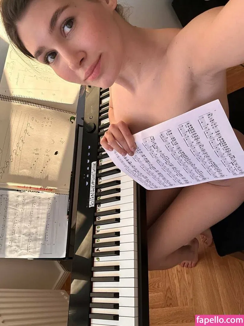 bird_person_free Onlyfans Photo Gallery 