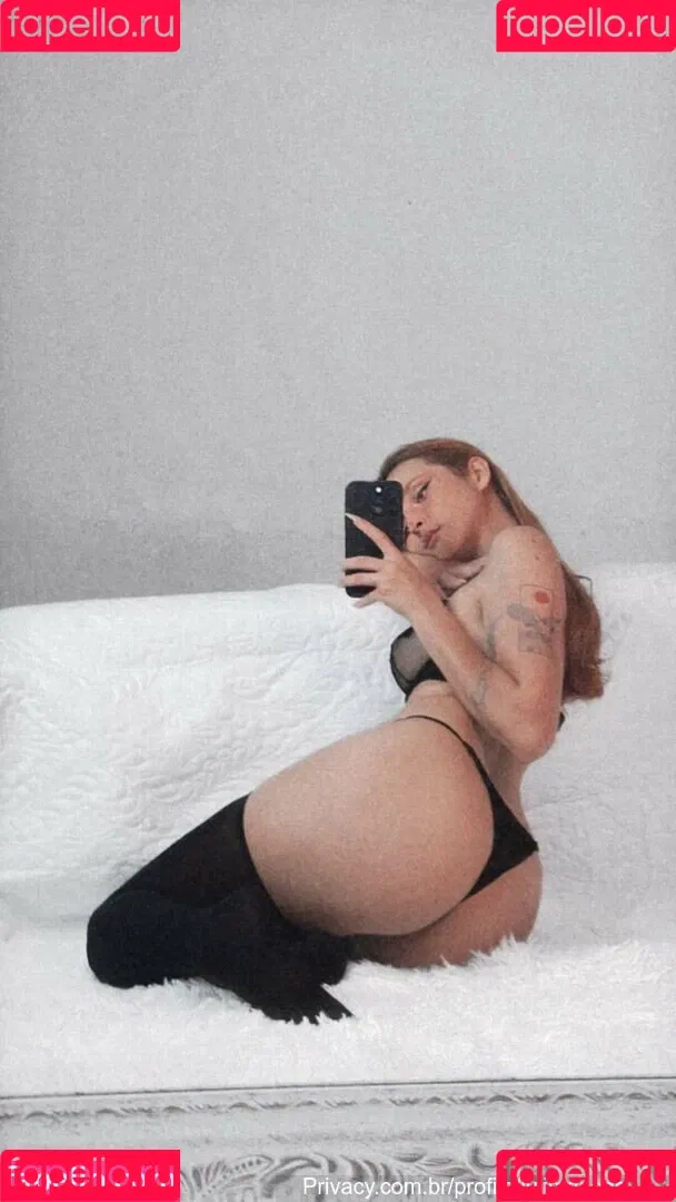 Julia Macedo Onlyfans Photo Gallery 