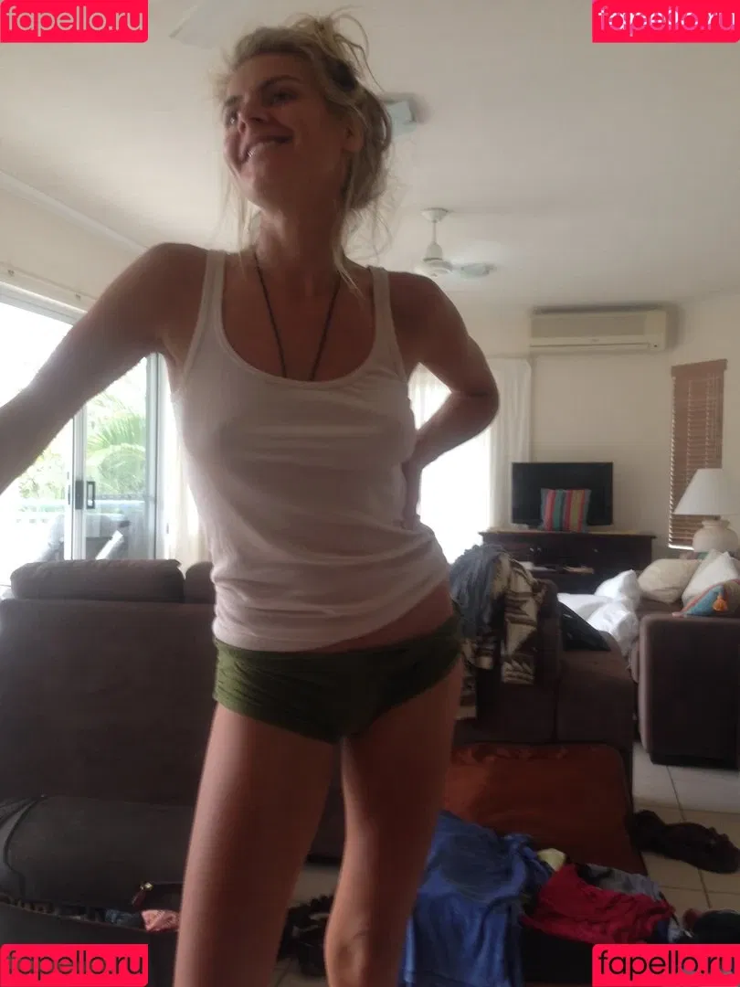 Eliza Coupe Onlyfans Photo Gallery 