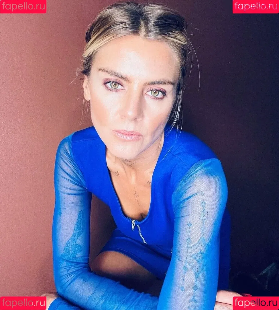 Eliza Coupe Onlyfans Photo Gallery 