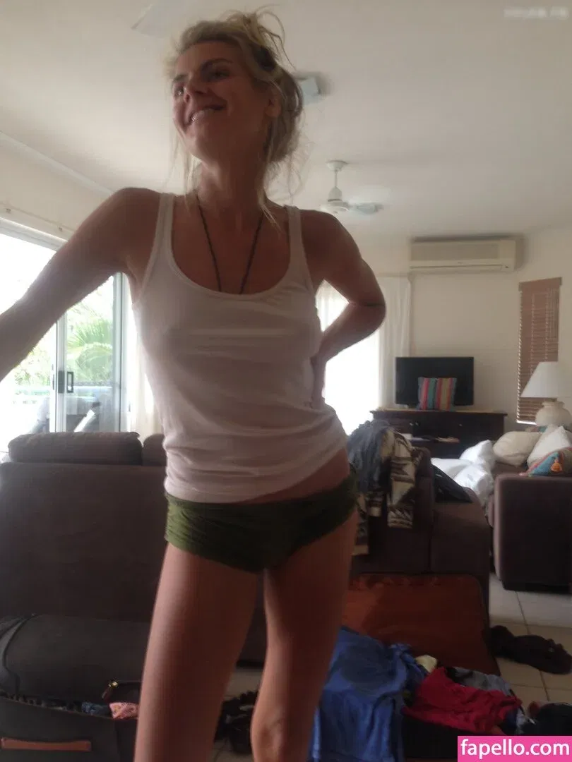 Eliza Coupe Onlyfans Photo Gallery 