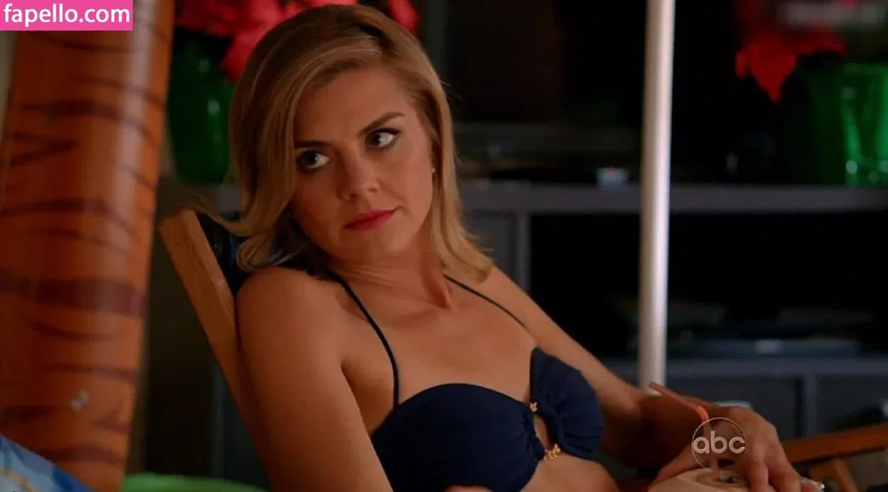 Eliza Coupe Onlyfans Photo Gallery 