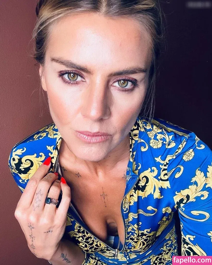 Eliza Coupe Onlyfans Photo Gallery 