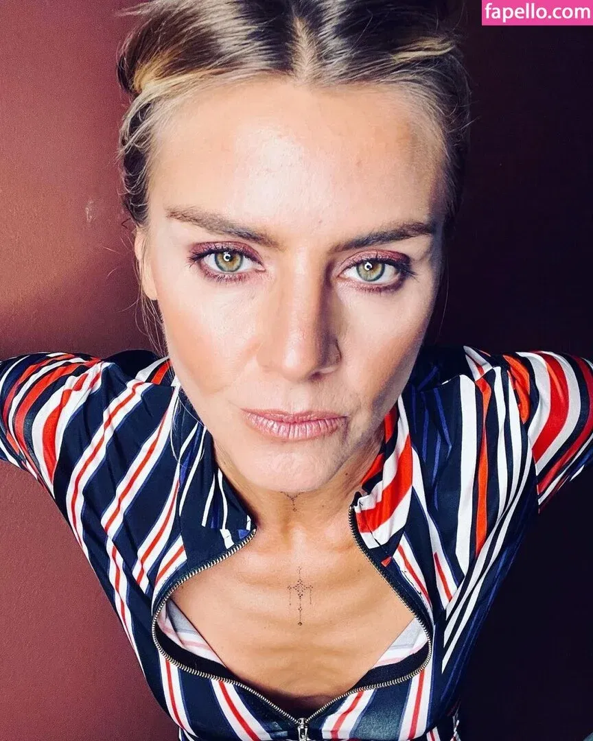 Eliza Coupe Onlyfans Photo Gallery 