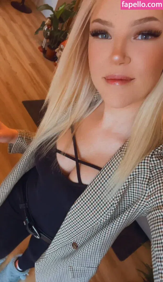 sarifari32 Onlyfans Photo Gallery 