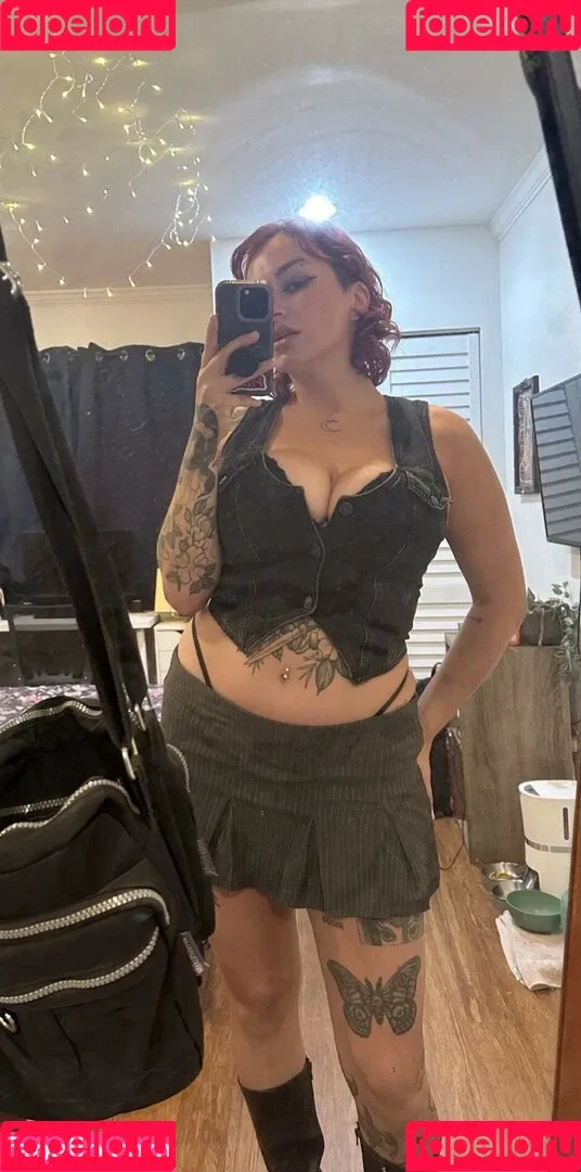tessa.archives Onlyfans Photo Gallery 