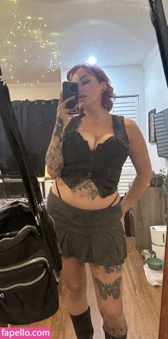 tessa.archives Onlyfans Photo Gallery 