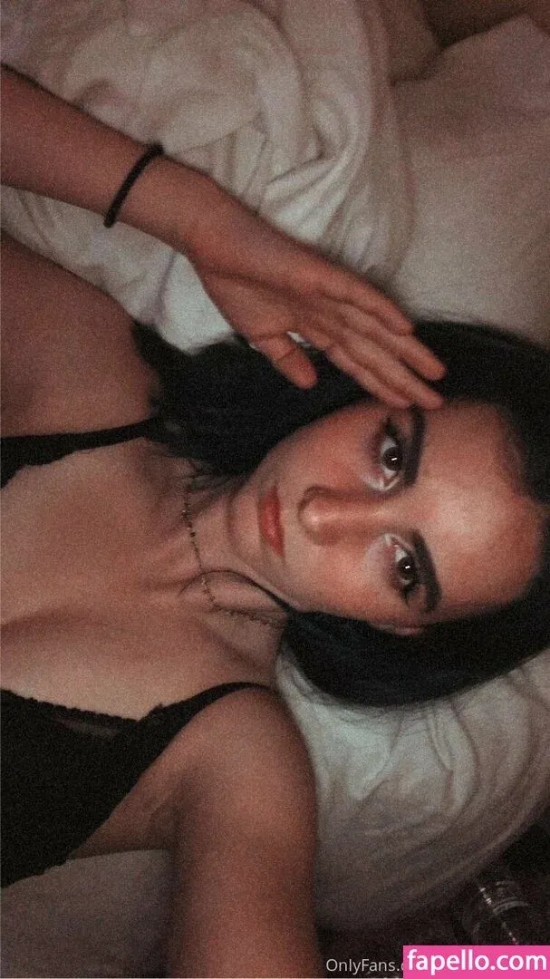 baddiebelllaaa Onlyfans Photo Gallery 