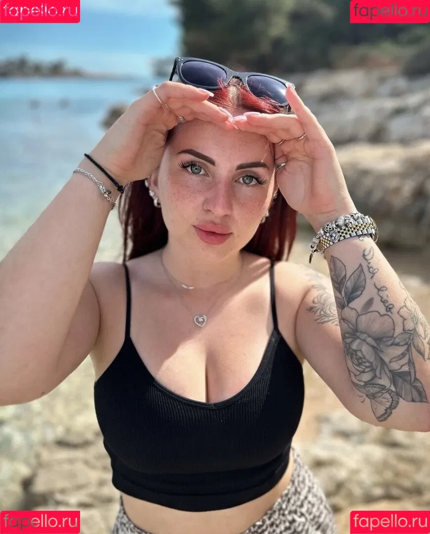 nina.buettner_fit Onlyfans Photo Gallery 
