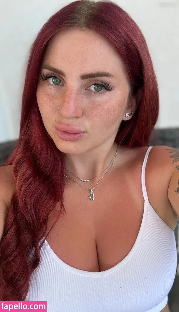 nina.buettner_fit Onlyfans Photo Gallery 