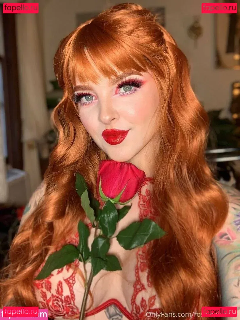 rosamagnoliaxo Onlyfans Photo Gallery 