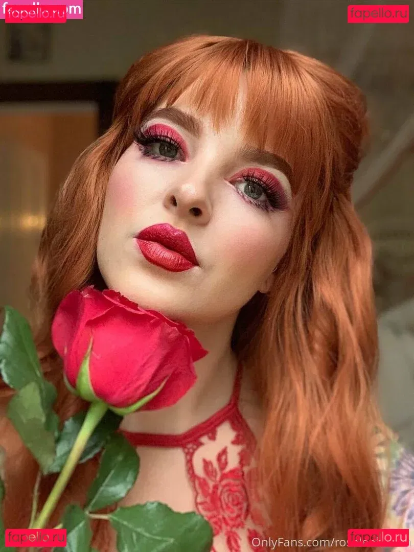 rosamagnoliaxo Onlyfans Photo Gallery 