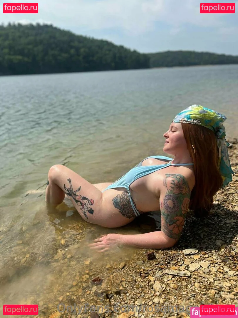 rosamagnoliaxo Onlyfans Photo Gallery 