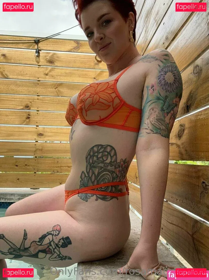 rosamagnoliaxo Onlyfans Photo Gallery 