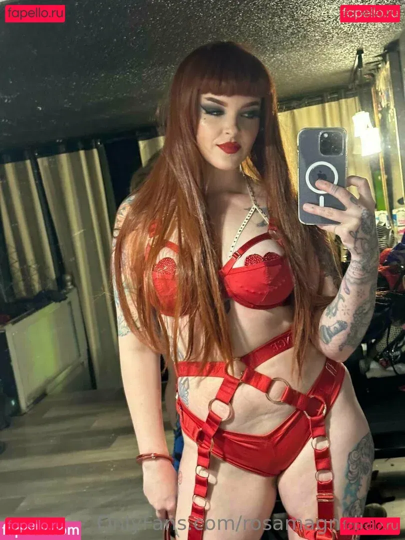 rosamagnoliaxo Onlyfans Photo Gallery 