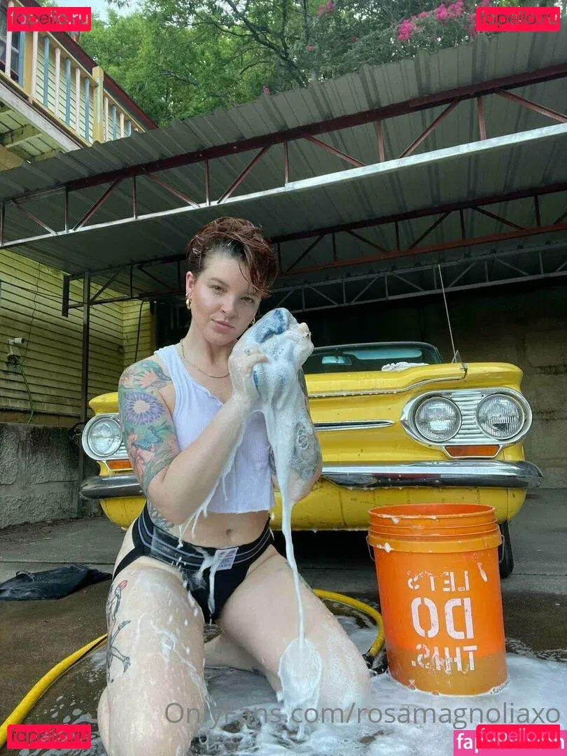 rosamagnoliaxo Onlyfans Photo Gallery 