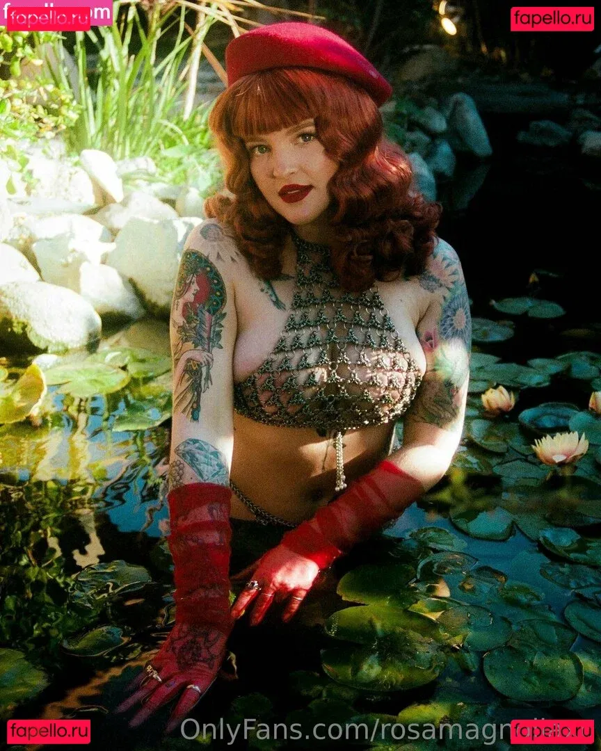 rosamagnoliaxo Onlyfans Photo Gallery 