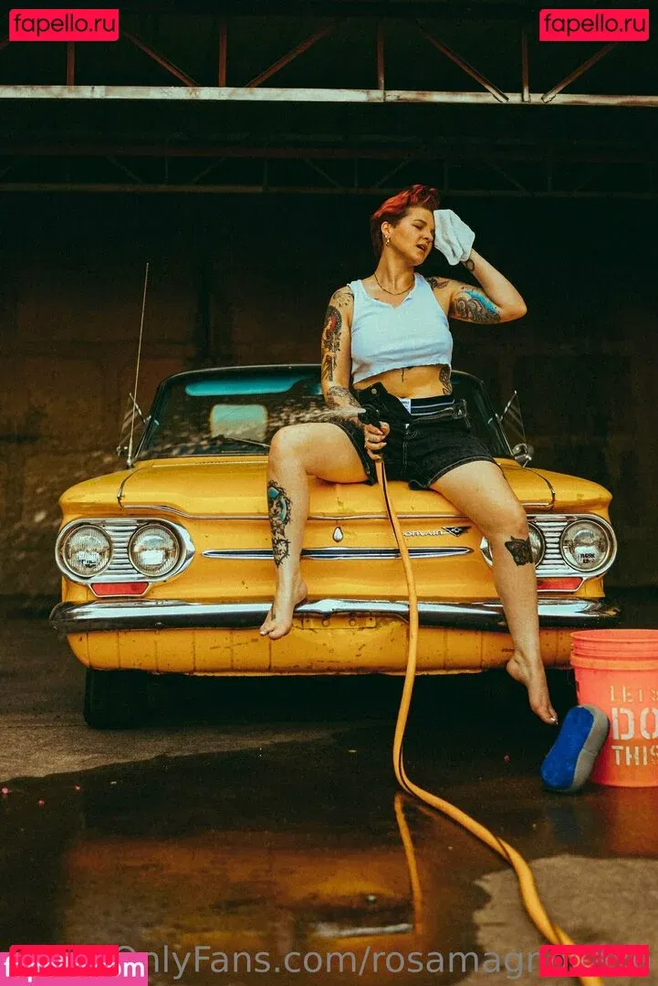 rosamagnoliaxo Onlyfans Photo Gallery 