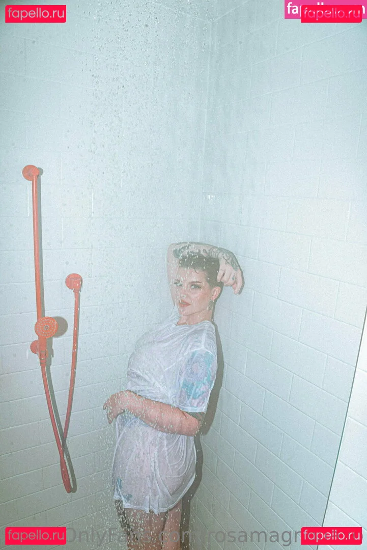 rosamagnoliaxo Onlyfans Photo Gallery 