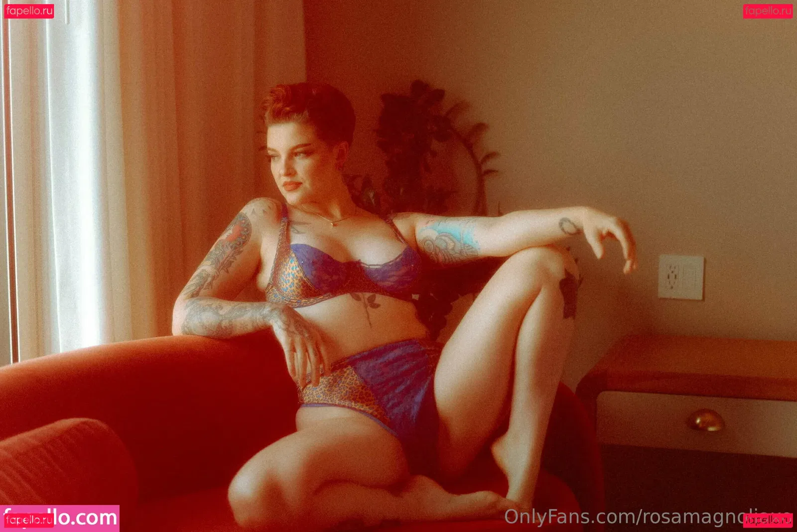 rosamagnoliaxo Onlyfans Photo Gallery 