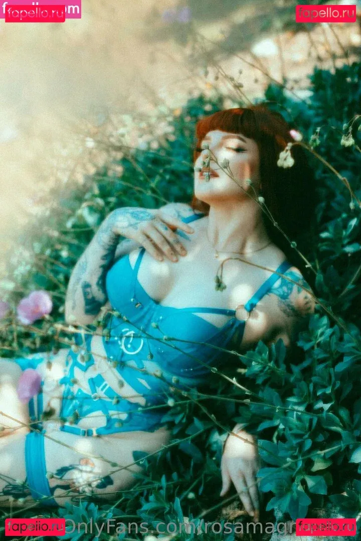 rosamagnoliaxo Onlyfans Photo Gallery 