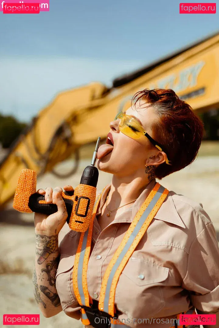 rosamagnoliaxo Onlyfans Photo Gallery 