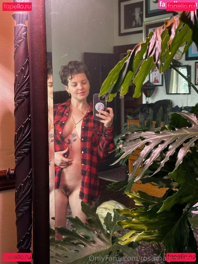 rosamagnoliaxo Onlyfans Photo Gallery 