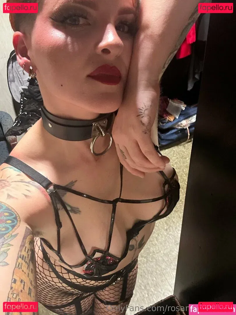 rosamagnoliaxo Onlyfans Photo Gallery 