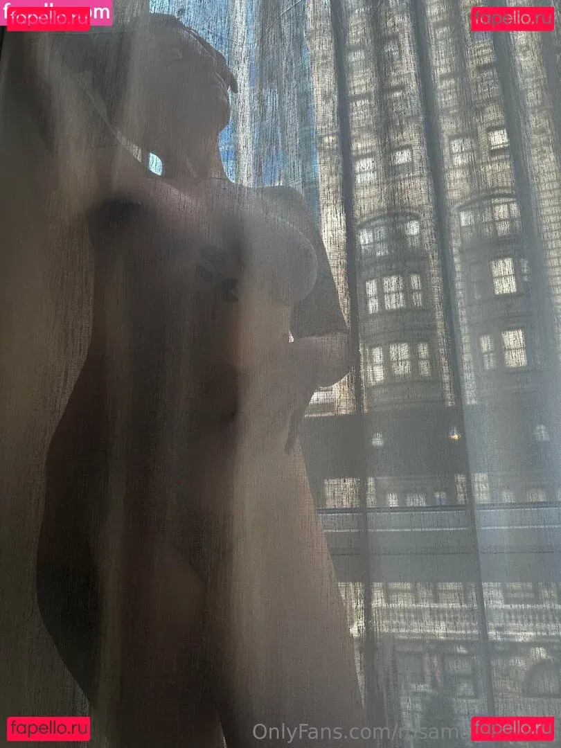 rosamagnoliaxo Onlyfans Photo Gallery 