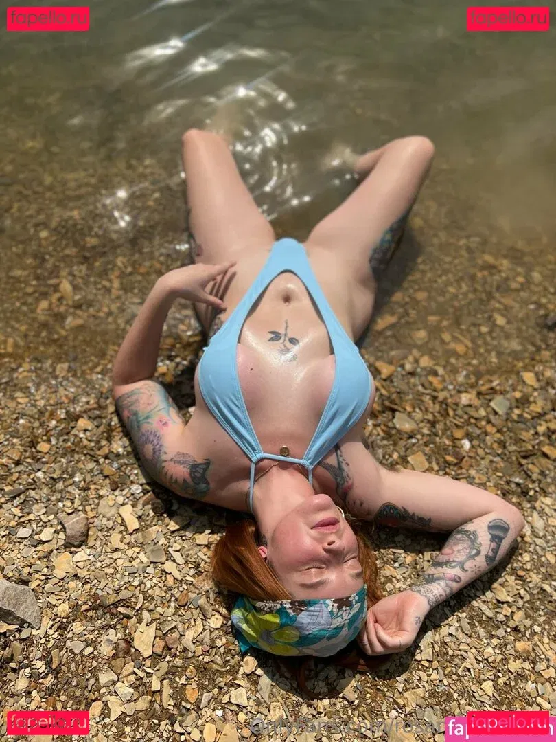 rosamagnoliaxo Onlyfans Photo Gallery 