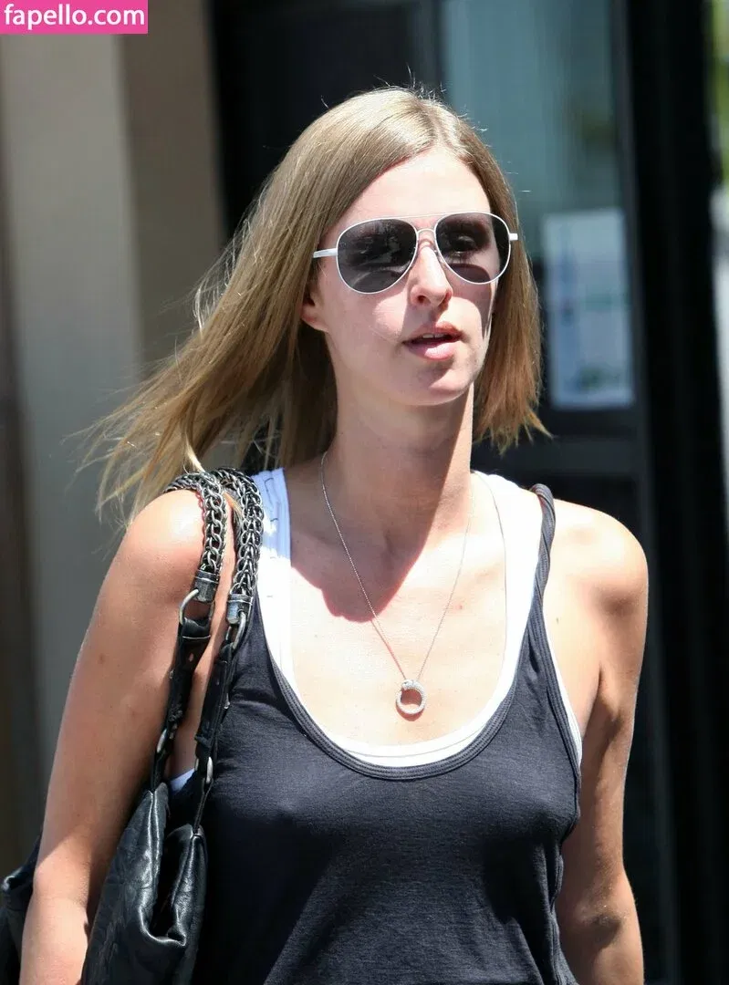 Nicky Hilton Onlyfans Photo Gallery 