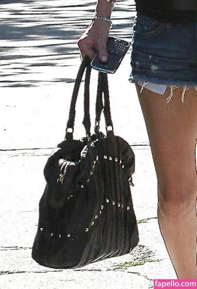 Nicky Hilton Onlyfans Photo Gallery 