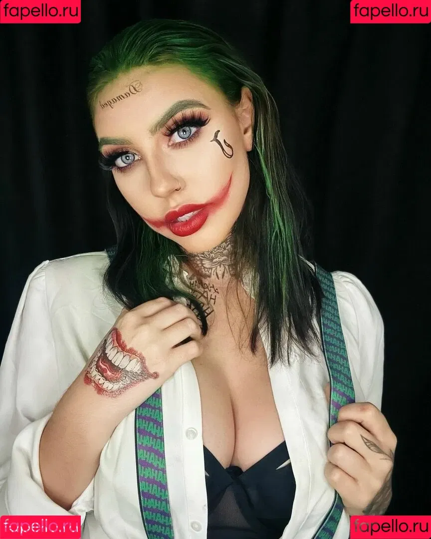 Girls Play Onlyfans Photo Gallery 