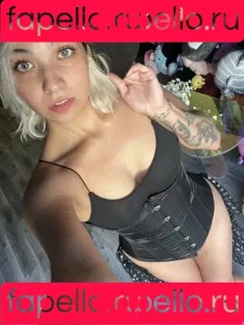 Girls Play Onlyfans Photo Gallery 