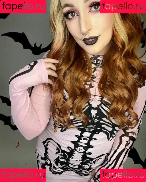 Girls Play Onlyfans Photo Gallery 