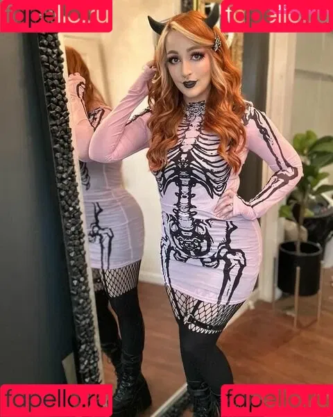 Girls Play Onlyfans Photo Gallery 