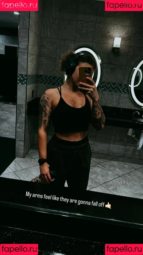 Girls Play Onlyfans Photo Gallery 