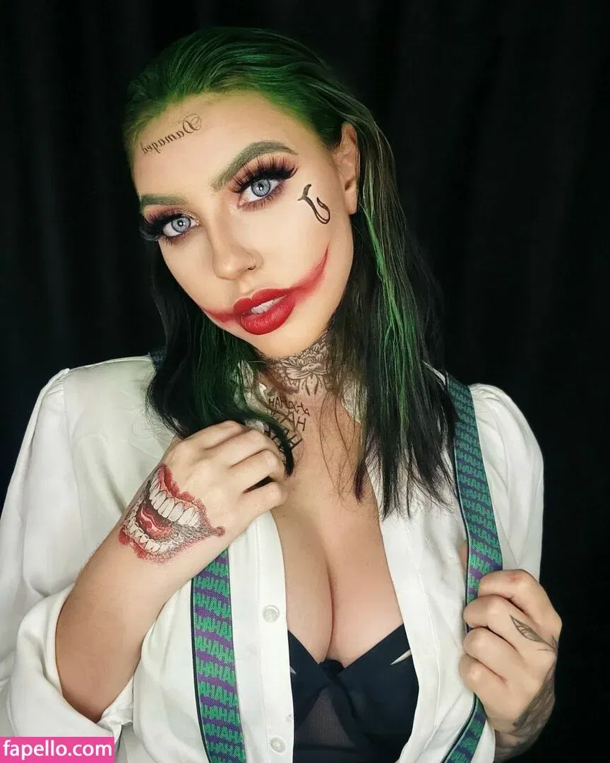 Girls Play Onlyfans Photo Gallery 