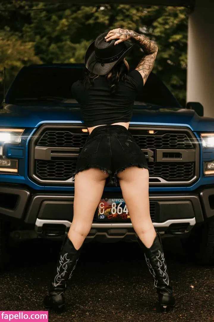 Girls Play Onlyfans Photo Gallery 