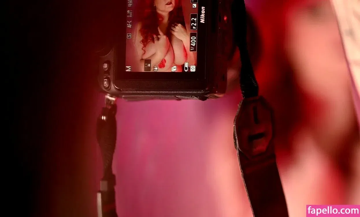 Girls Play Onlyfans Photo Gallery 