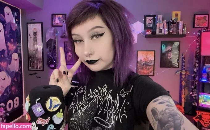 Girls Play Onlyfans Photo Gallery 