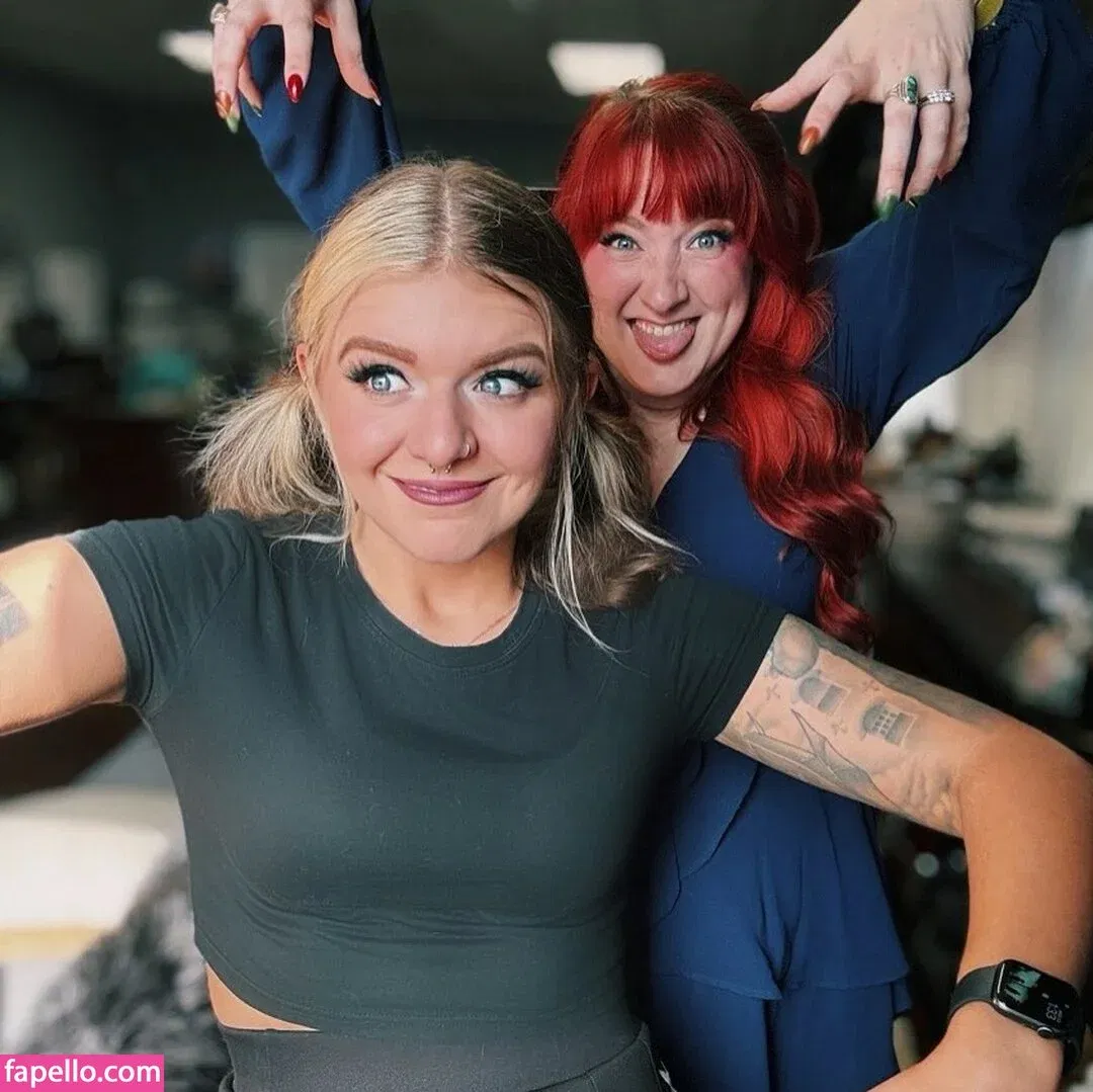 Girls Play Onlyfans Photo Gallery 