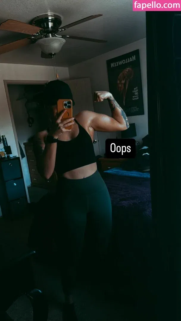 Girls Play Onlyfans Photo Gallery 