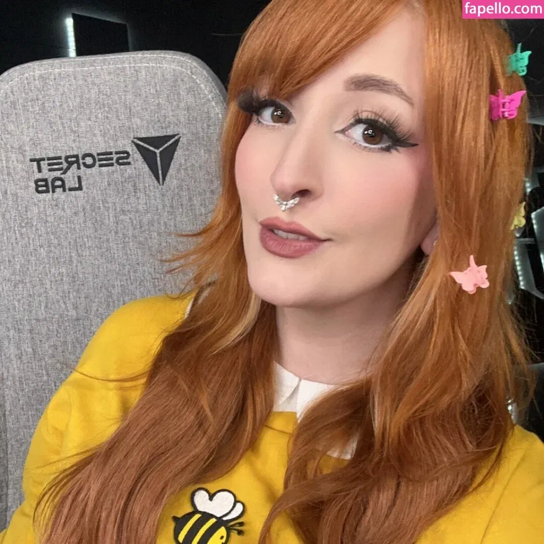 Girls Play Onlyfans Photo Gallery 