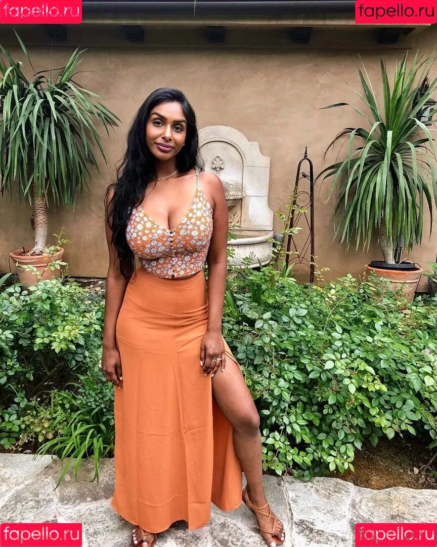 Sarah Mak Onlyfans Photo Gallery 