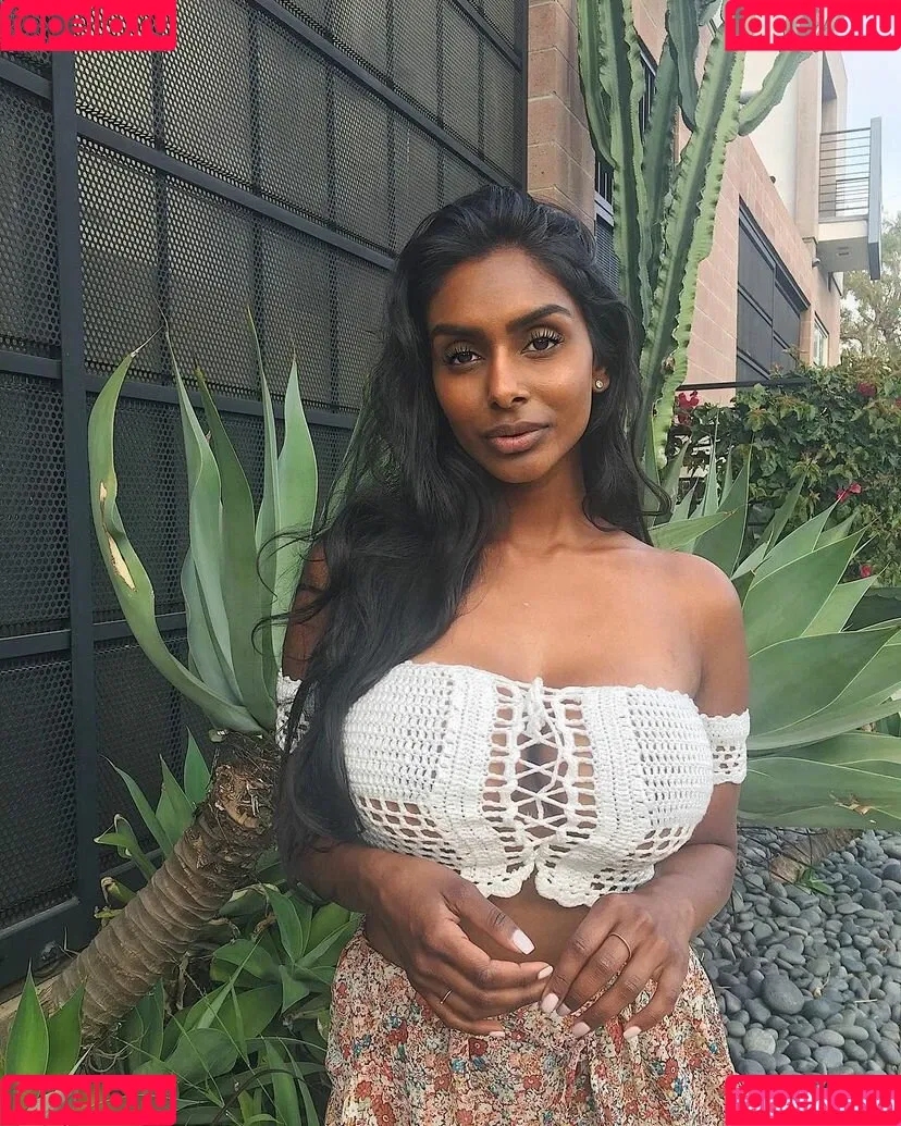 Sarah Mak Onlyfans Photo Gallery 