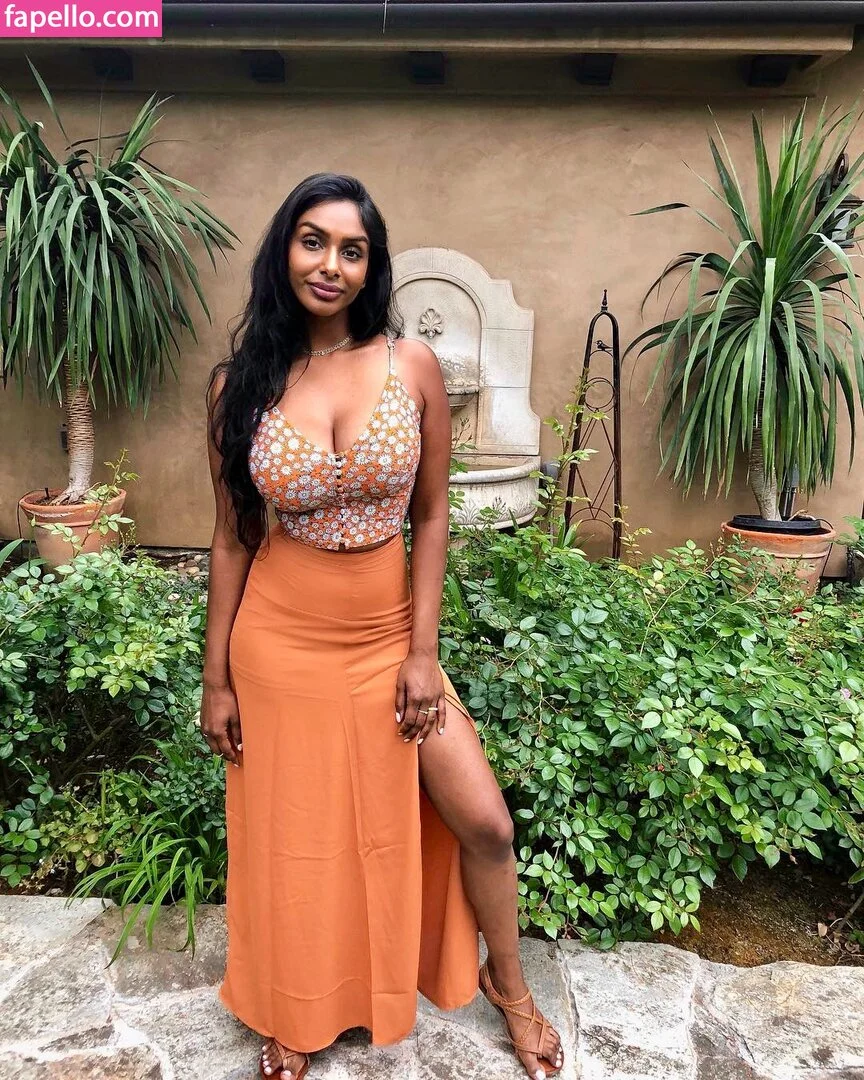 Sarah Mak Onlyfans Photo Gallery 