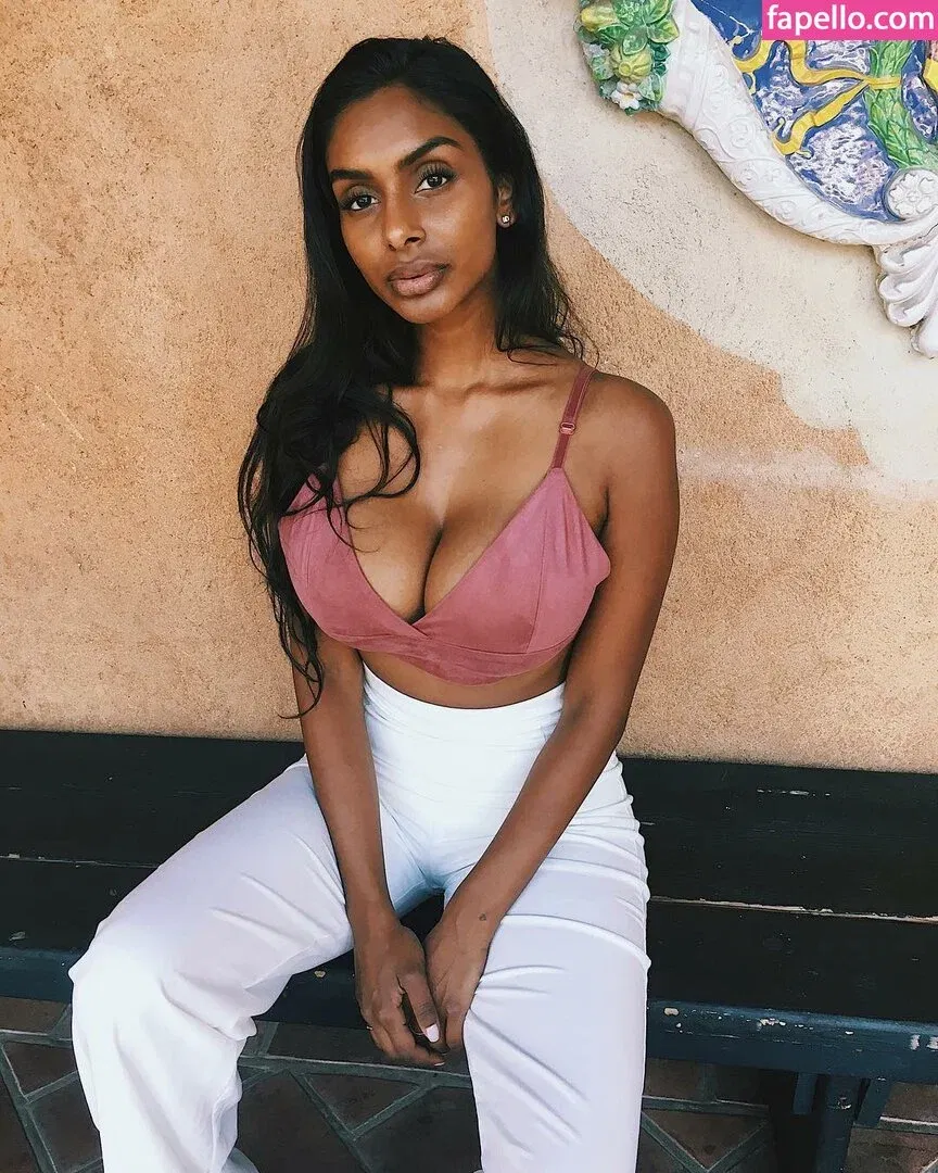 Sarah Mak Onlyfans Photo Gallery 