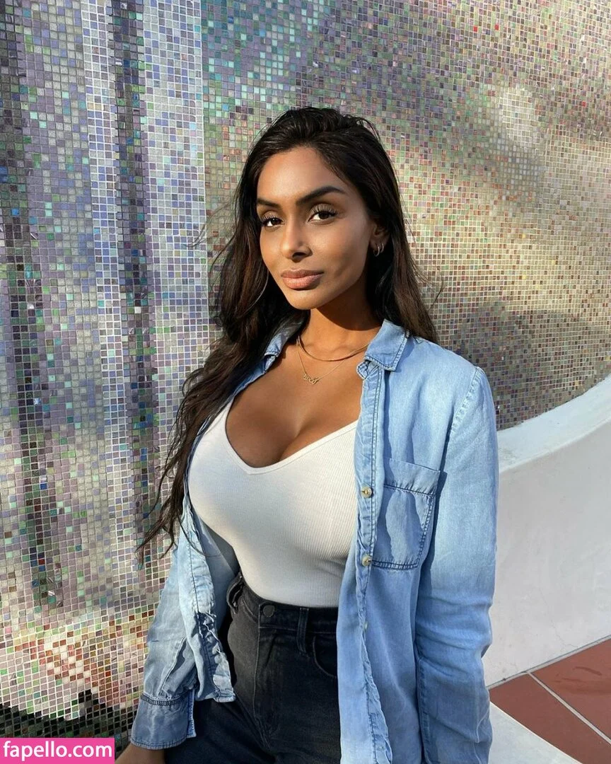 Sarah Mak Onlyfans Photo Gallery 