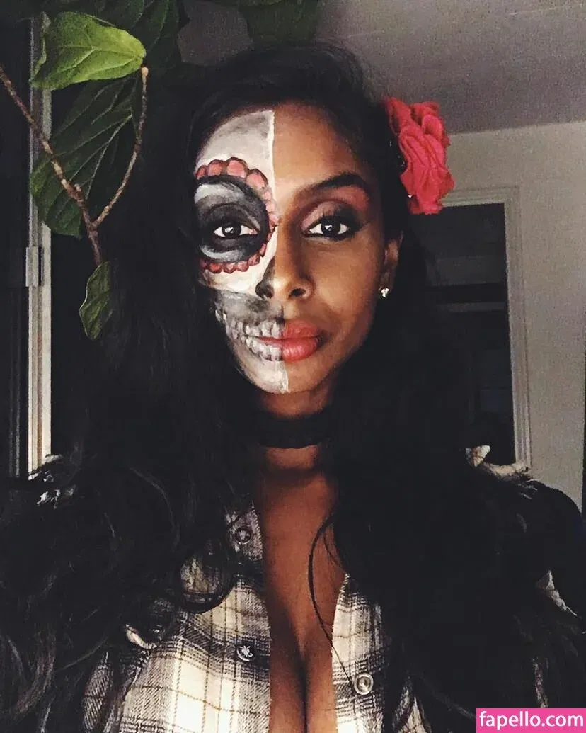 Sarah Mak Onlyfans Photo Gallery 